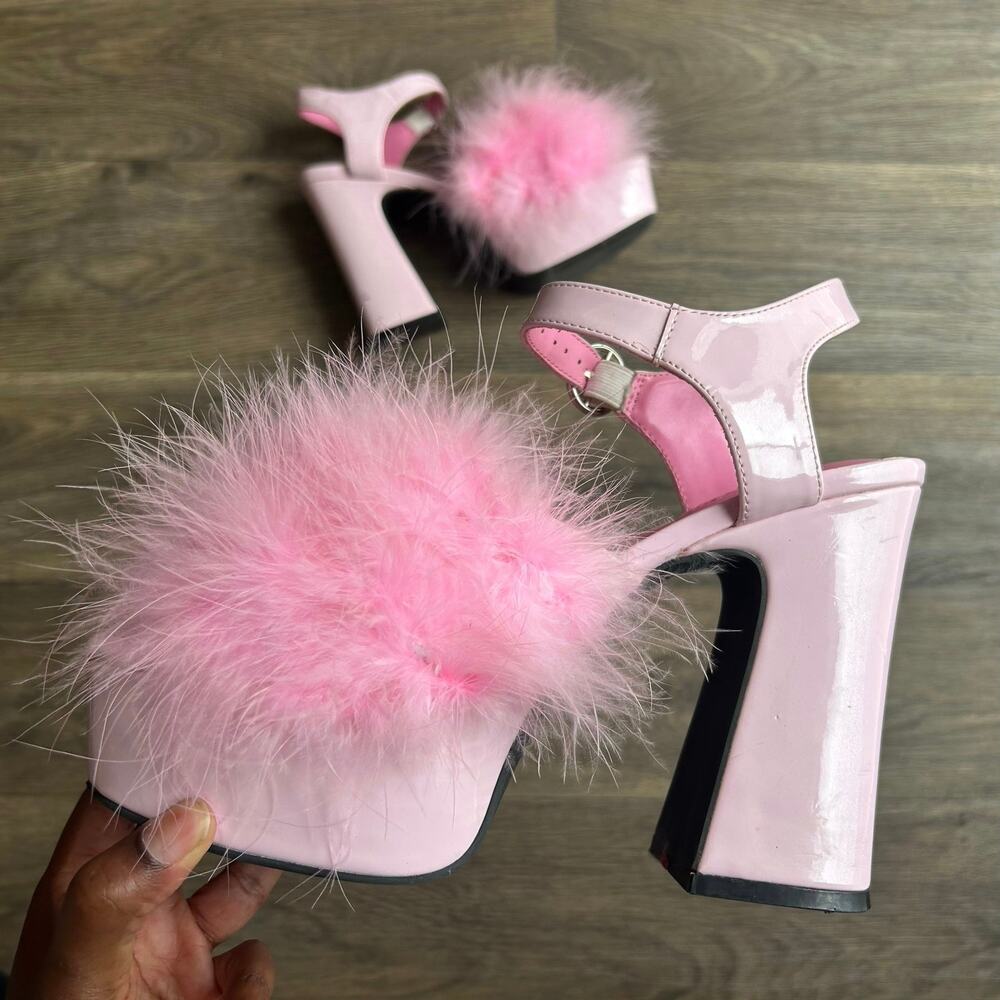 Dolls Kill Sugar Thrillz Pink Blushin' N' Crushin' Marabou Heels Size 10
